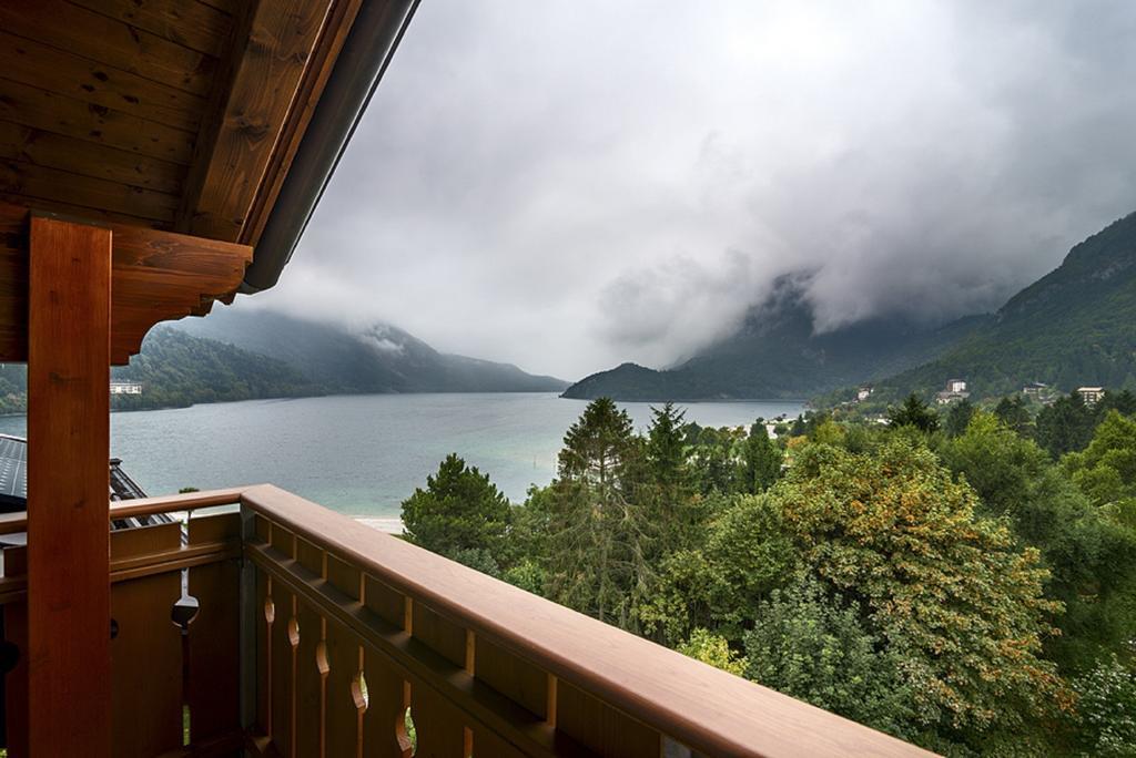 Lake&Nature Hotel Gloria Molveno Zimmer foto